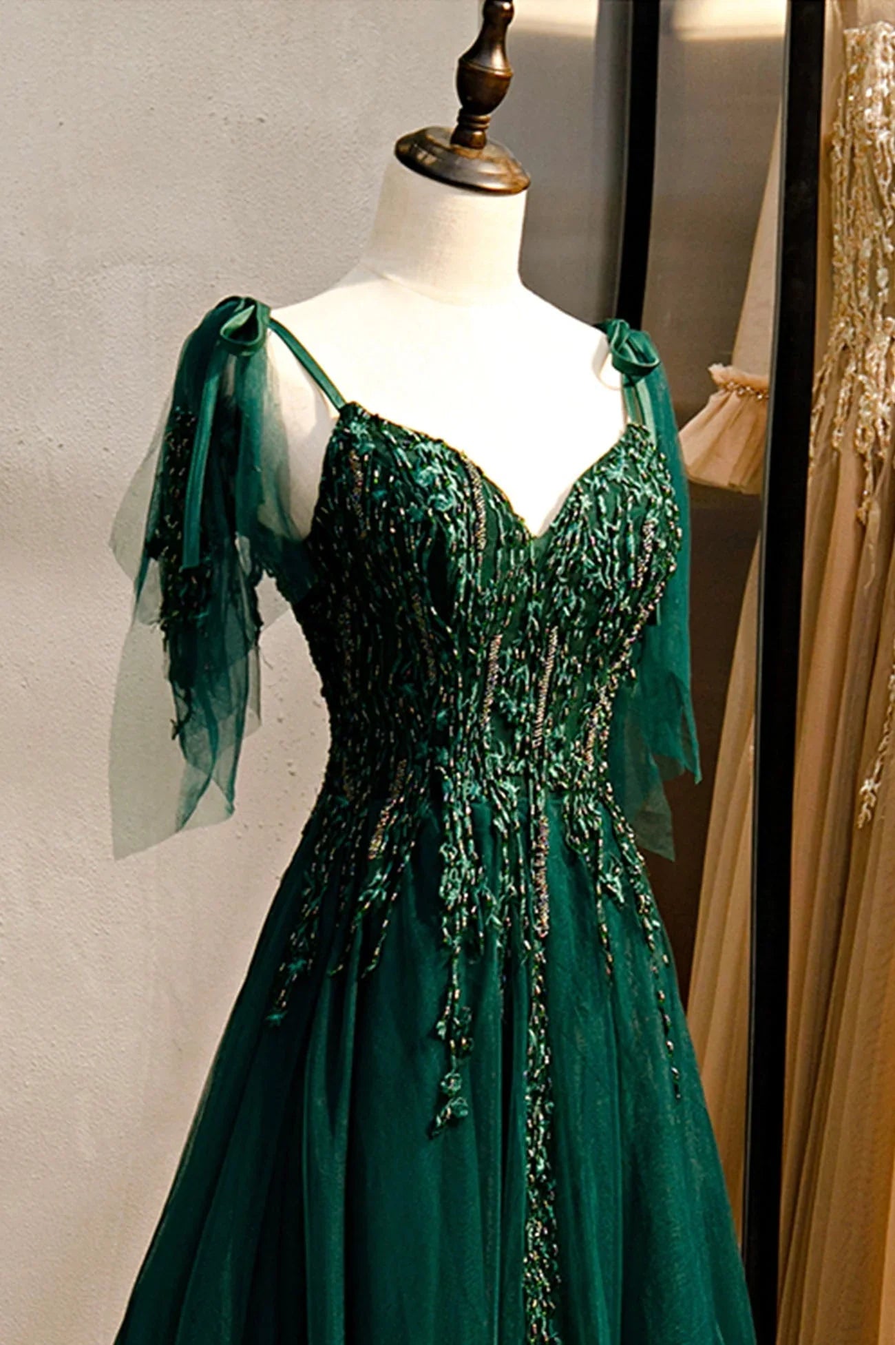 Green A-line V-Neck Tulle Beaded Long Prom Dress, Elegant Spaghetti Straps Lace Evening Dress ED01416