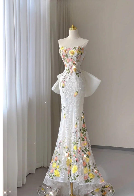 Vestido de novia blanco elegante de sirena sin tirantes de tul con encaje, vestido de fiesta largo con apliques, vestido de noche ED01443