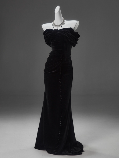 Vestido de fiesta largo de terciopelo con hombros descubiertos y corte sirena negro, elegante vestido de quinceañera ED01490