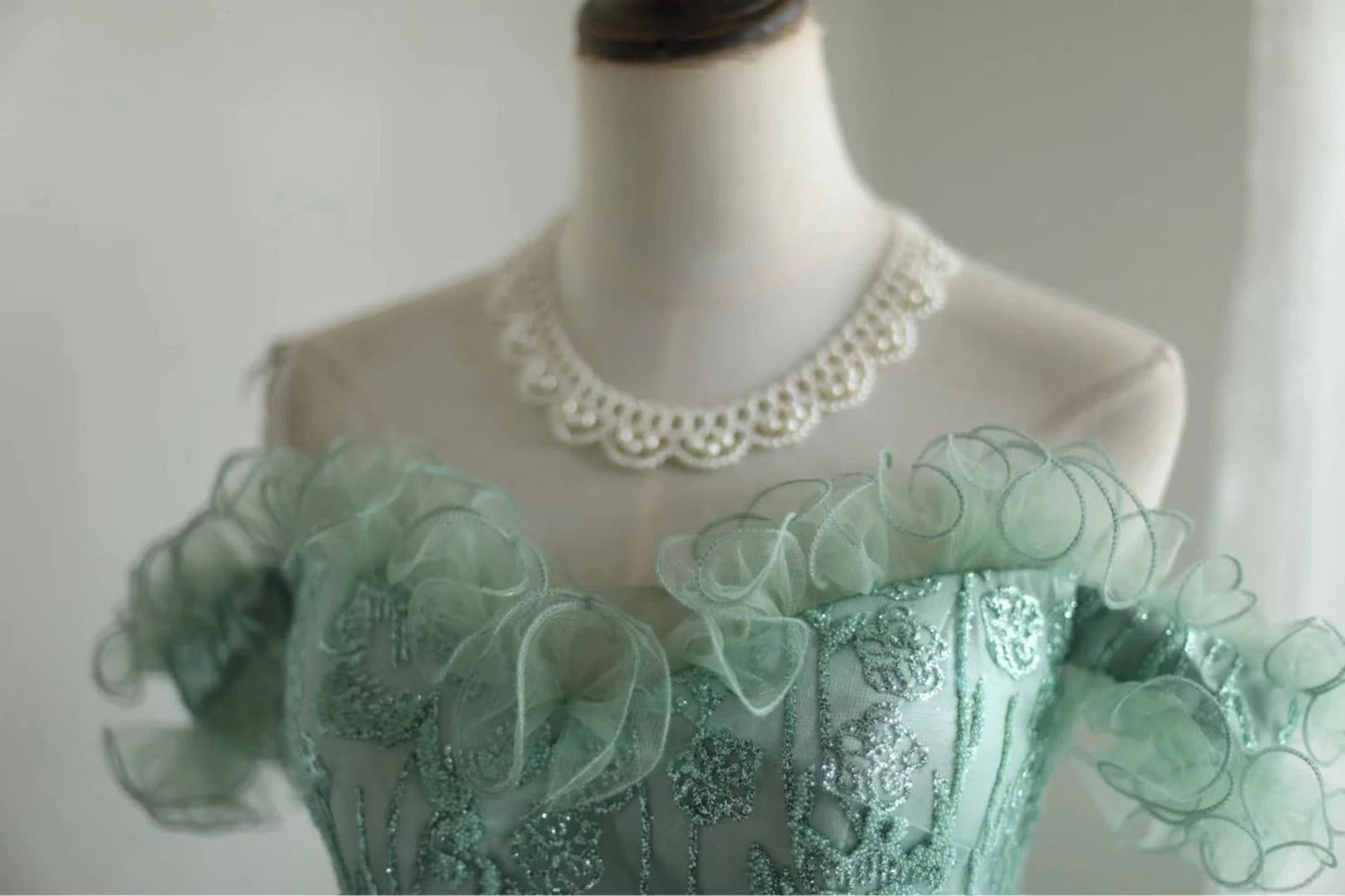 Green A-Line Tulle Beading Sequins Short Prom Dress Homecoming Dress  ED01608