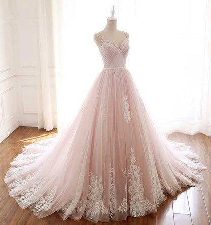 Vestido de novia rosa de corte A con tirantes finos, tul, cuentas y apliques, ED01622