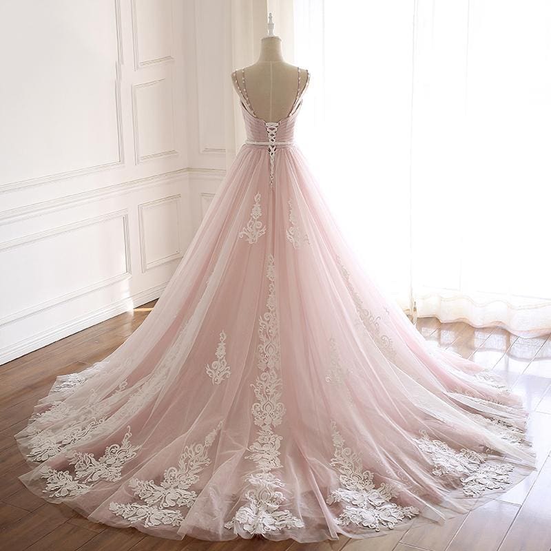 Vestido de novia rosa de corte A con tirantes finos, tul, cuentas y apliques, ED01622