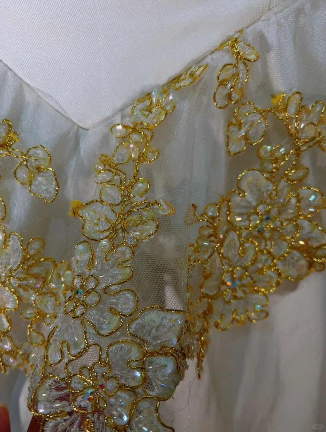 White A-Line Strapless Satin Sequins Long Prom Dress Embroidered Applique Wedding Dress ED01639