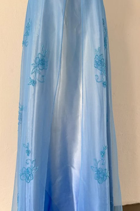 Gothic Vintage Prom Dress Under $170🩵Gorgeous Spaghetti Straps Beading Applique Gradient Blue Sleeveless Long Evening Dress  ED01816