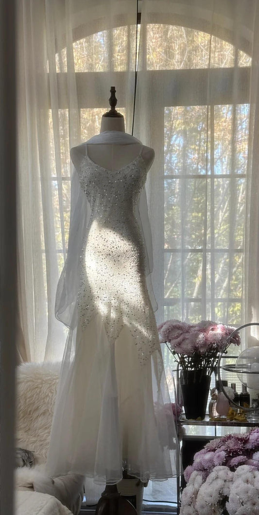 Vestido de fiesta de sirena con tirantes finos de tul y lentejuelas, color blanco hada, ED01840