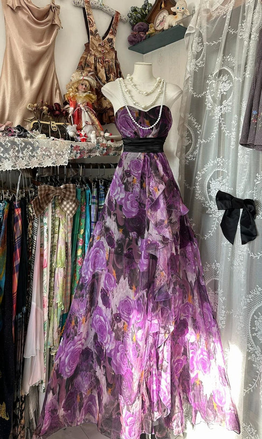Vestido de fiesta morado con estampado en A, escote corazón, espalda descubierta y tirantes finos para cumpleaños ED01855