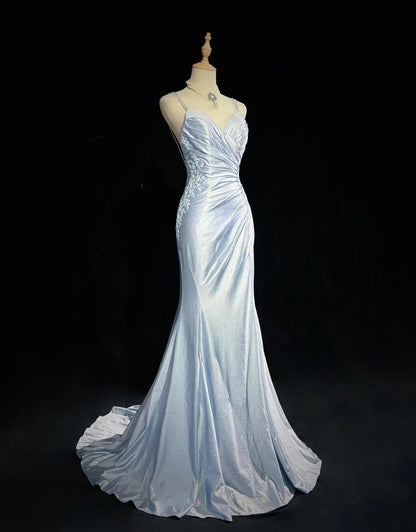 Hermoso vestido de noche con tirantes finos, corte sirena, satén brillante, largo, sin espalda, con apliques, vestido de novia sencillo ED01863