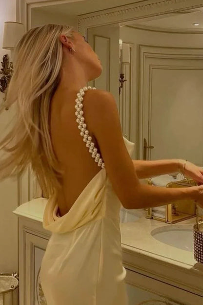 Vestido de fiesta romántico con tirantes de perla amarilla para cumpleaños y quinceañera. Vestido de noche sexy de satén glamuroso sin espalda ED01913.