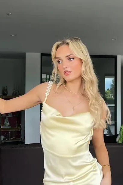 Vestido de fiesta romántico con tirantes de perla amarilla para cumpleaños y quinceañera. Vestido de noche sexy de satén glamuroso sin espalda ED01913.