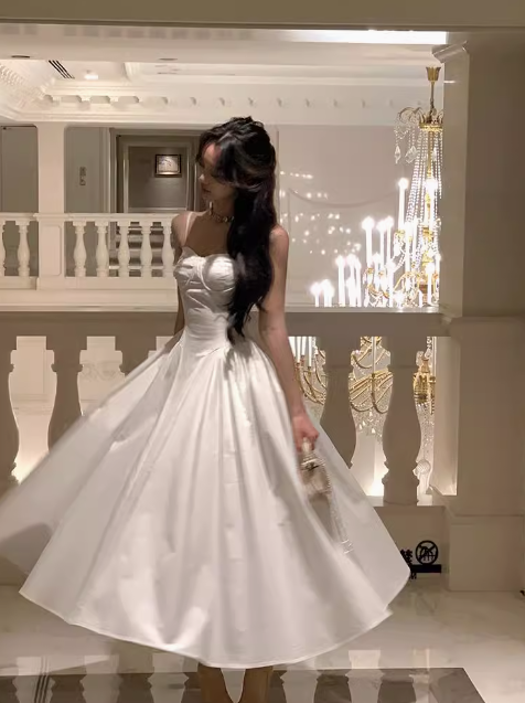 Vestido de ballet con tirantes franceses en forma de A ED0202