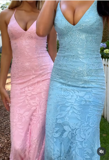Vestido de novia de tul con escote en V profundo, tirantes finos y corte sirena, color rosa dulce, con apliques, sin espalda, ED02041