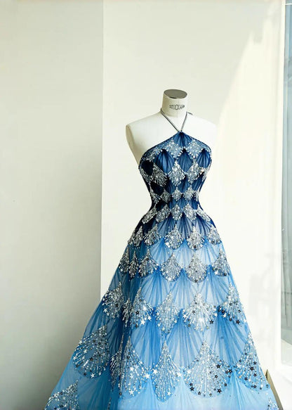 Vestido de novia largo de tul con lentejuelas y cuello halter en azul océano, estilo elegante, ED02111