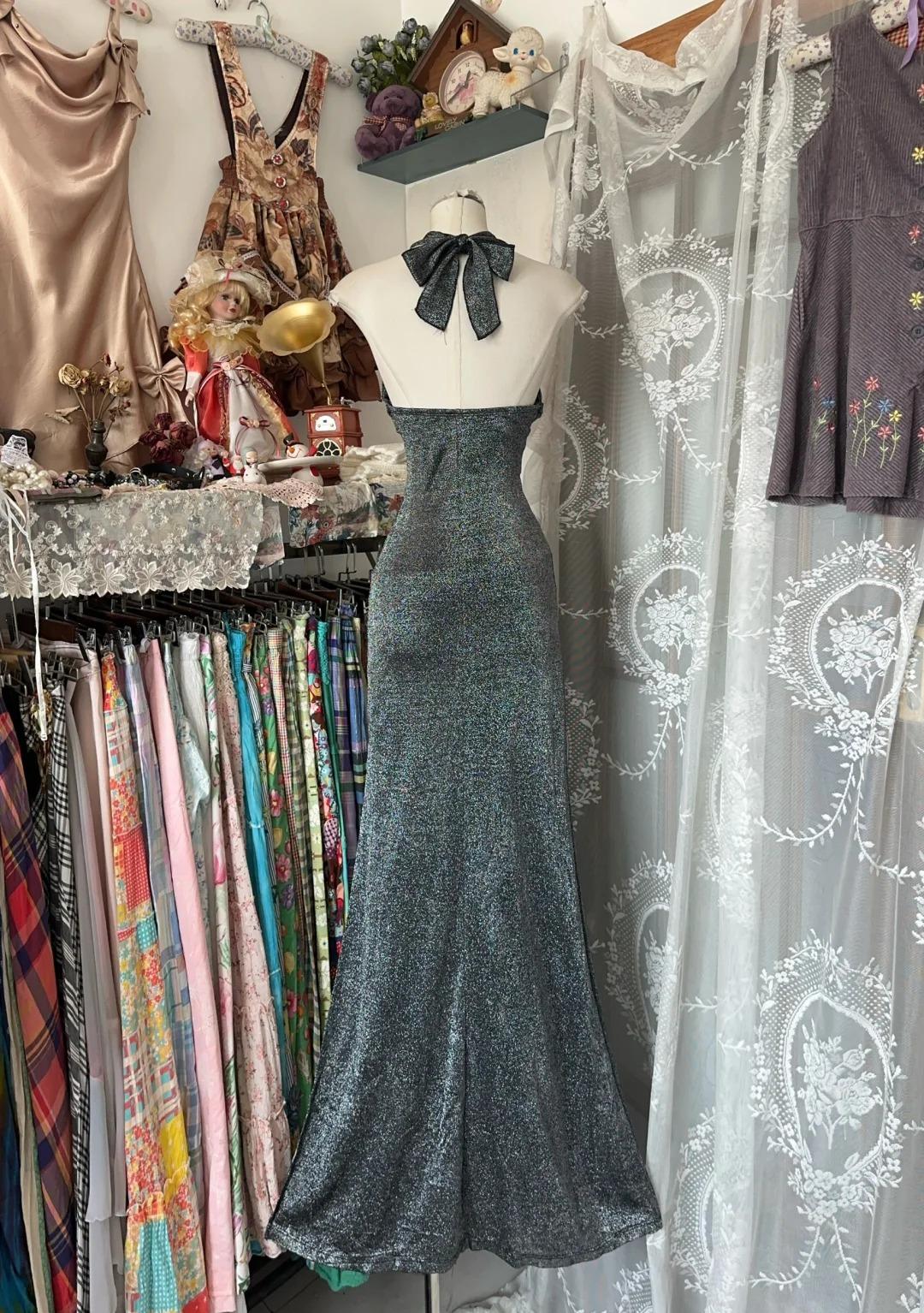 Vestido de cóctel largo con cuello halter, moderno, negro y gris, sin espalda, ED02114
