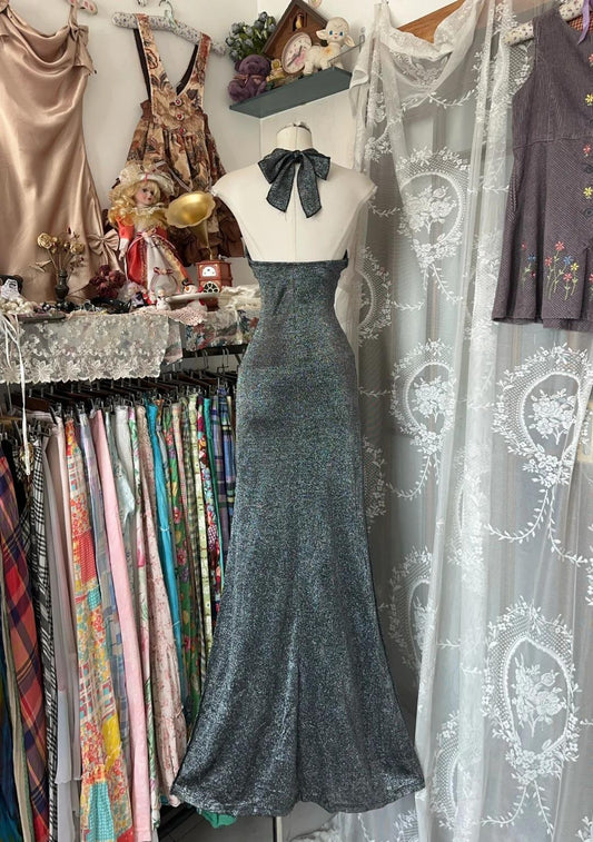 Vestido de cóctel largo con cuello halter, moderno, negro y gris, sin espalda, ED02114