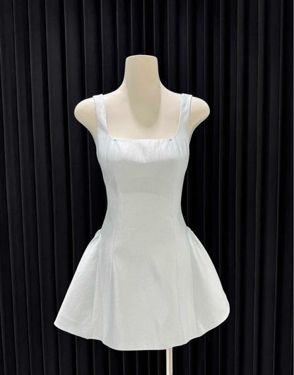 Vestido de fiesta corto con escote cuadrado, corte A, espalda descubierta y lazo, ED02115