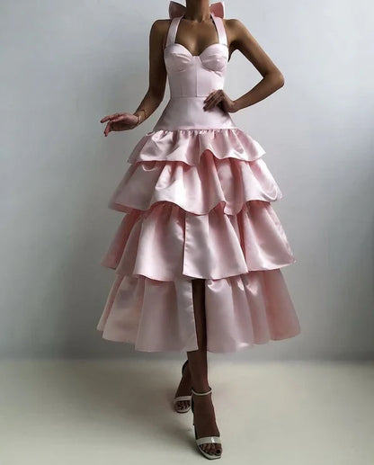 Vestido de dama de honor rosa, corte A, cuello halter, escote imperio, sin mangas, de satén, con capas y lazo ED02118