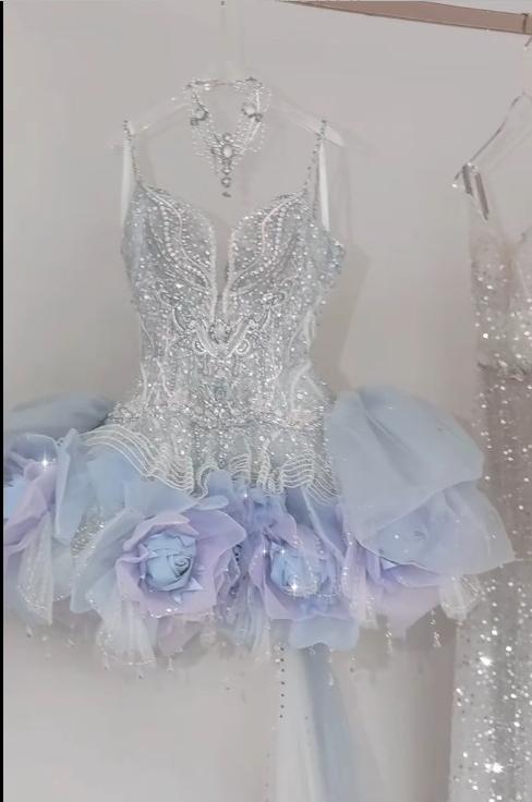 Vestido de fiesta corto de tul brillante con escote en V y corte A, ED02123