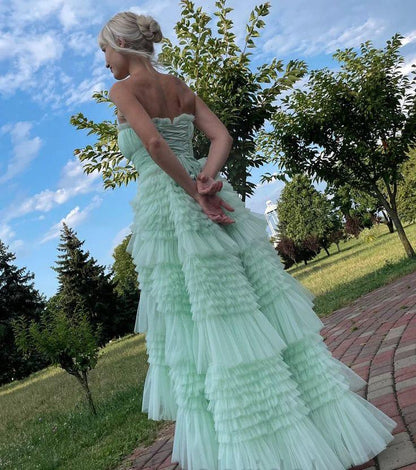 Hermosos vestidos de fiesta de tul verde menta sin tirantes y en capas, corte A, ED02141