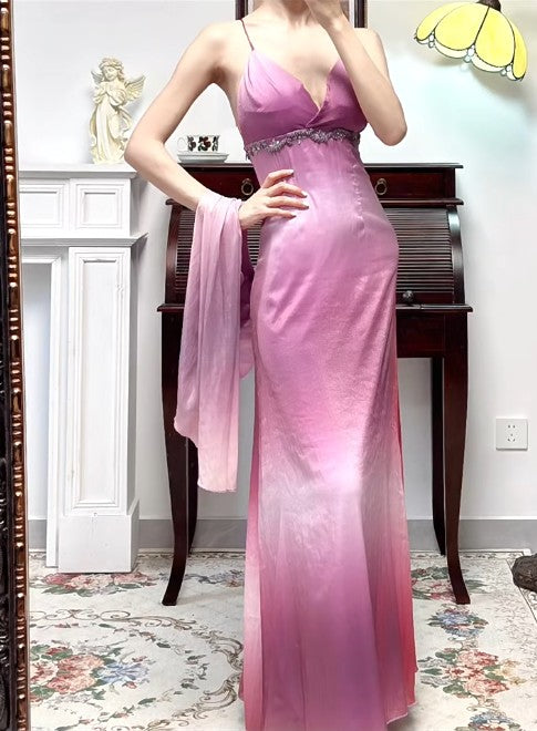 Vestido de fiesta largo elegante de satén con tirantes finos, espalda abierta y degradado fucsia, estilo gótico retro ED02234