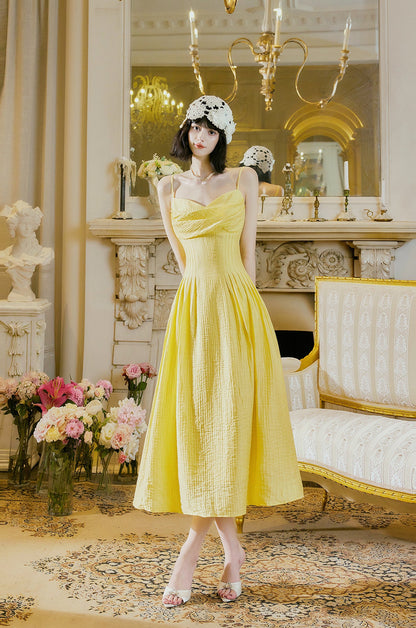 Vestido elegante de fiesta amarillo mantequilla con tirantes finos, corte A, sin espalda, ED02246