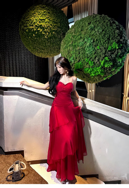 Hermoso vestido de fiesta de cumpleaños estilo retro rojo con tirantes finos de gasa y volantes, corte A, ED02254