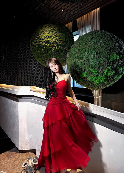 Hermoso vestido de fiesta de cumpleaños estilo retro rojo con tirantes finos de gasa y volantes, corte A, ED02254