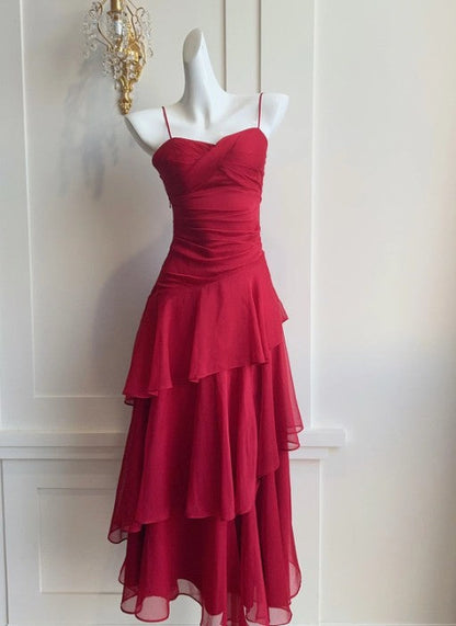 Hermoso vestido de fiesta de cumpleaños estilo retro rojo con tirantes finos de gasa y volantes, corte A, ED02254