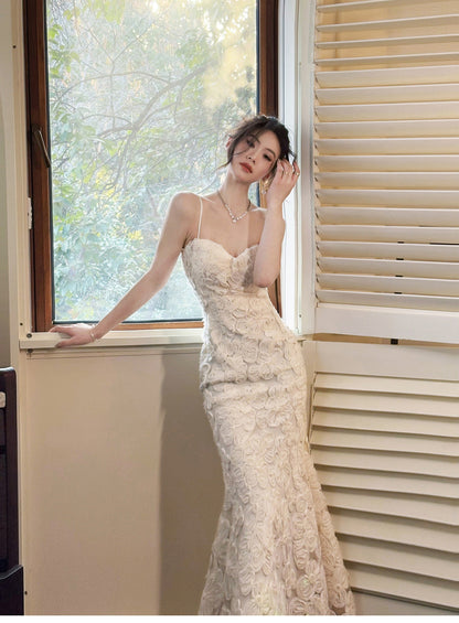 Vestido elegante de fiesta de cumpleaños de sirena con tirantes finos y bordado de flores 3D blanco ED02255