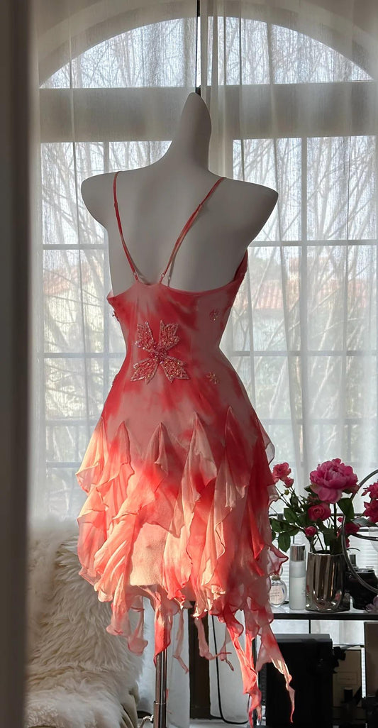 Hermosos vestidos de fiesta cortos ajustados de gasa con volantes y tirantes finos vintage ED02288