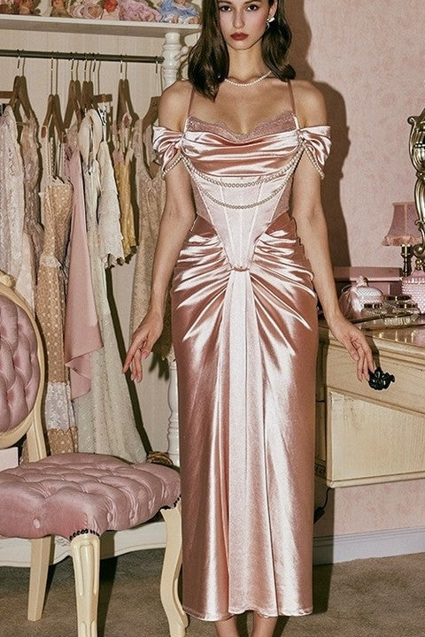 Elegante vestido de fiesta largo de satén con hombros descubiertos en color rosa, corte A, para dama de honor, ED02341