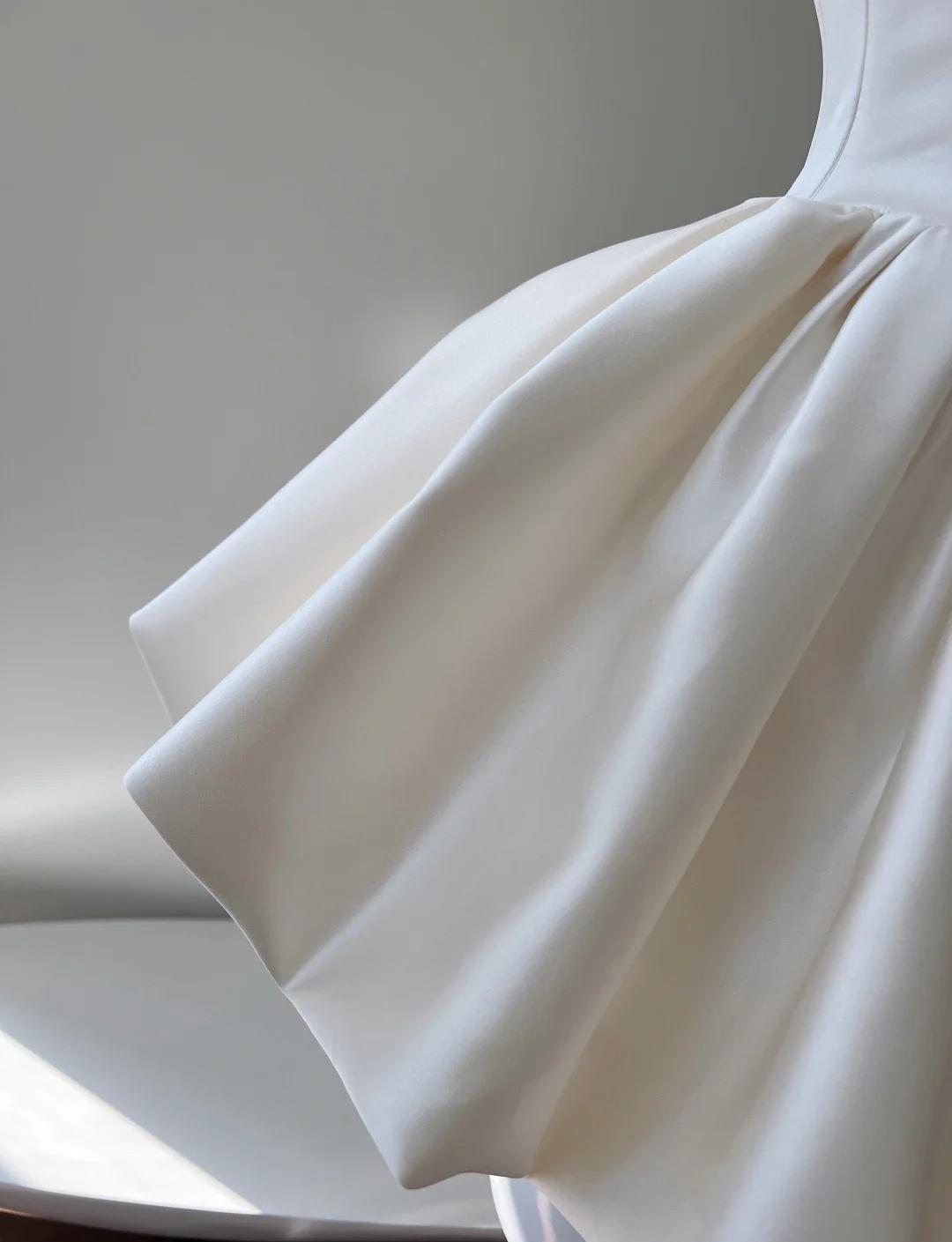 Vestido de fiesta corto de satén blanco crema con escote cuadrado y corte A, vestido de bienvenida ED02438