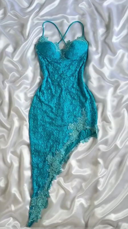 Vestido de fiesta ajustado con escote corazón en azul glamuroso, de encaje, corto, para graduación, ED02500