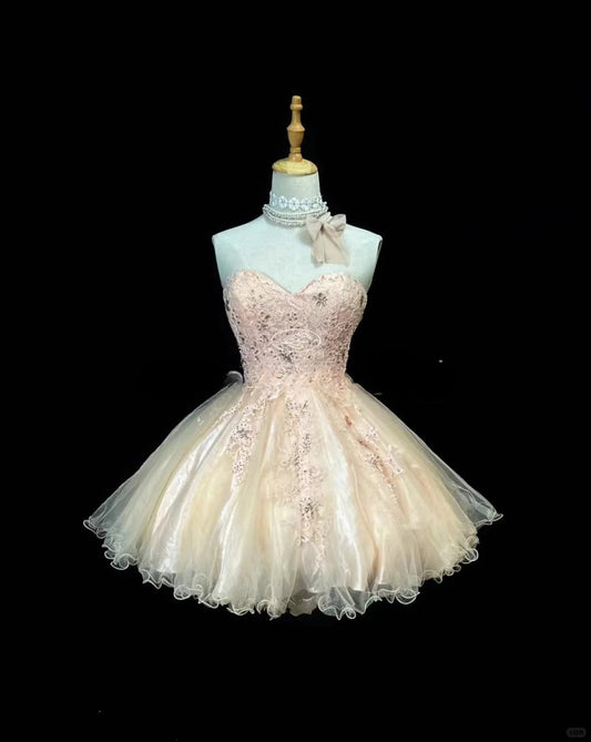 Elegante vestido de fiesta corto de tul con escote corazón y encaje, corte A, ED02578