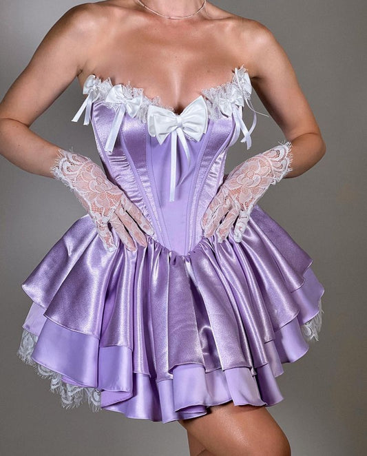 Impresionante vestido de fiesta corto de satén con encaje y corte en A, sin tirantes, color morado, ED02688