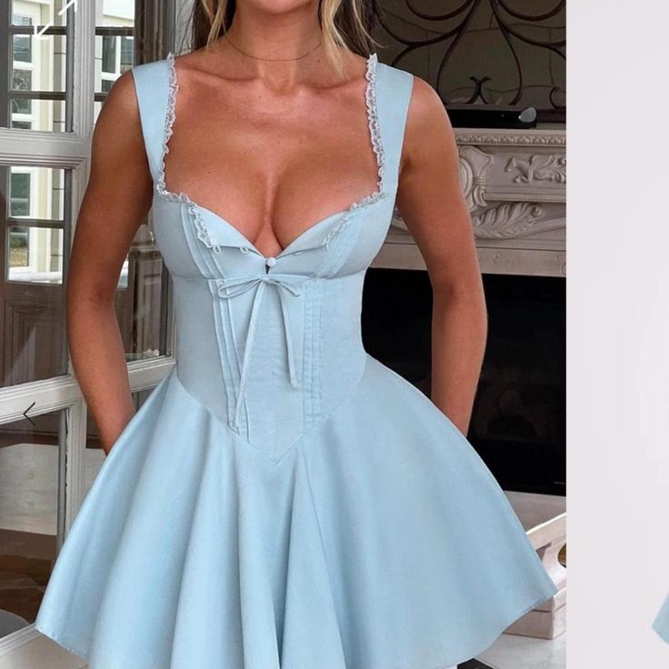 Vestido de fiesta corto de satén azul con escote cuadrado y corte A, estilo dulce para el regreso a casa ED02689