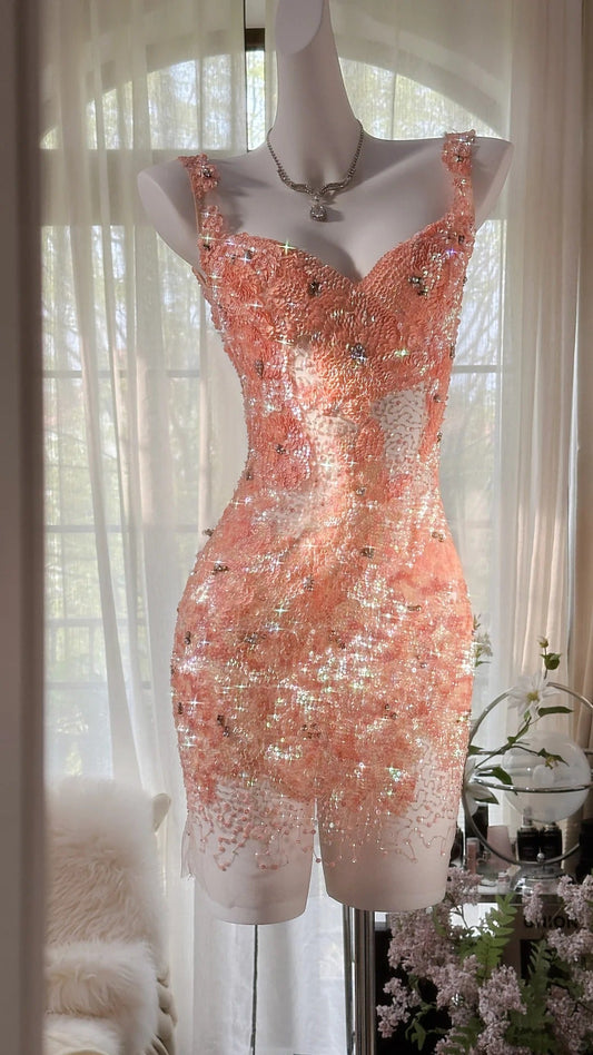 Hermosos vestidos de fiesta cortos con escote en V, corte A y cuentas, en color naranja y rosa ED02695