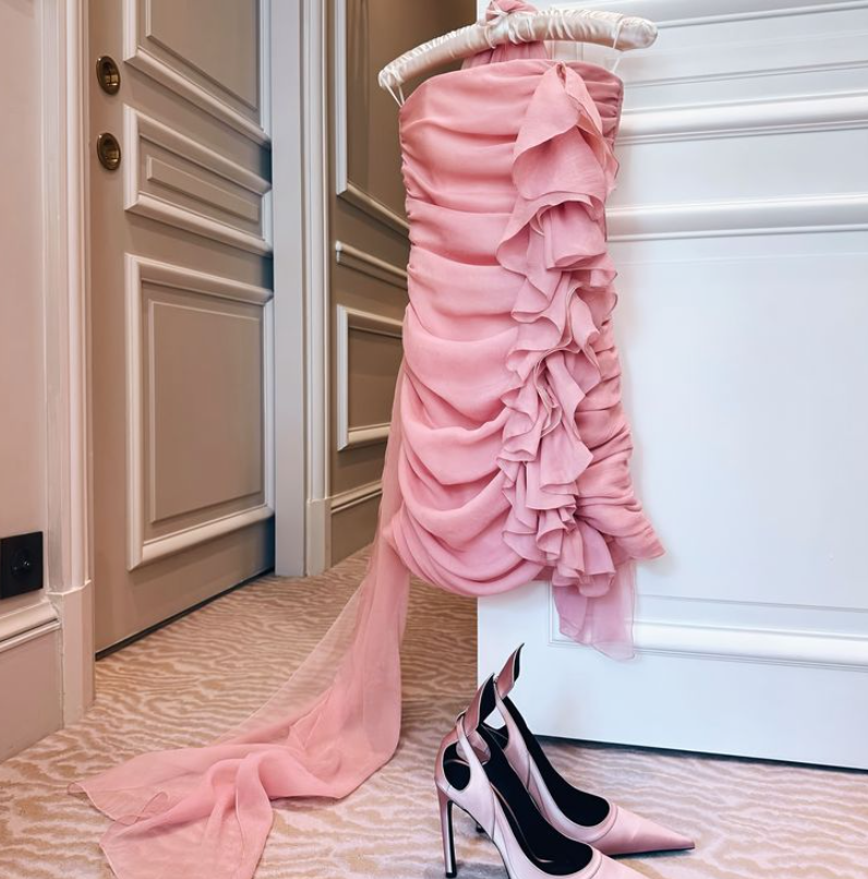 Vestido de fiesta corto de gasa, ajustado, sin tirantes, color rosa, ED02820