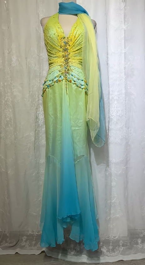 Hermosos vestidos de fiesta largos de tul con cuentas y cuello halter estilo sirena de estilo oriental, vestidos de noche vintage ED03030
