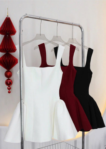Vestido de fiesta corto de satén blanco con escote cuadrado y corte A para quinceañeras ED03035