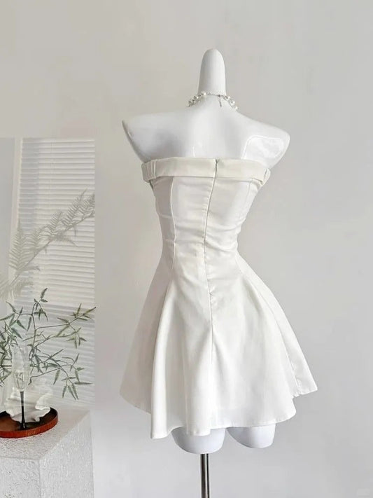 Vestido de fiesta elegante de cumpleaños, corto, blanco, sin tirantes, corte A, ED03154