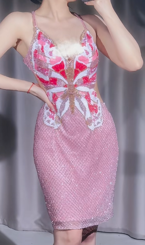 Elegante vestido de fiesta corto con tirantes finos en color rosa y cuentas, vestido de noche retro ED03157