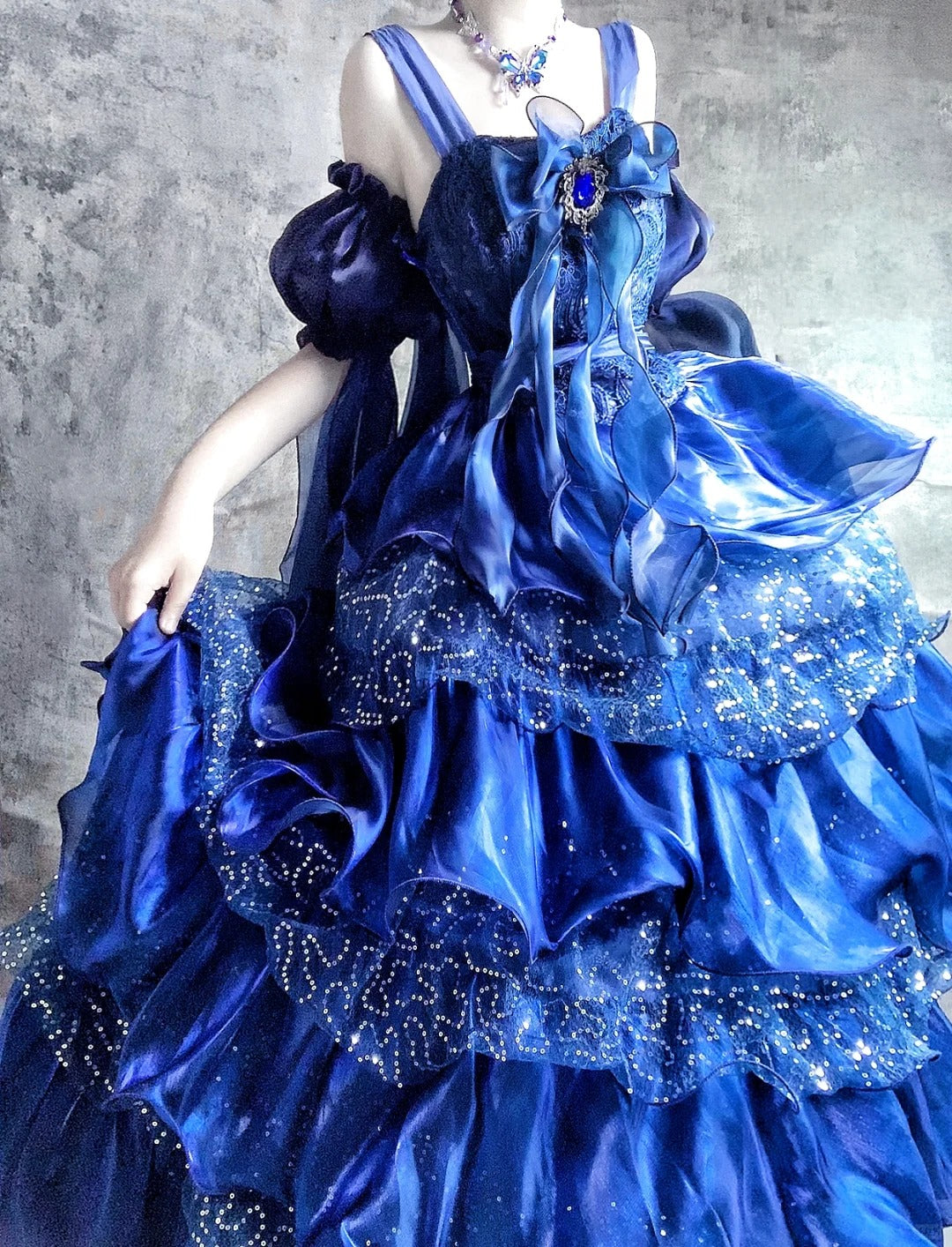 Hermosos vestidos de fiesta largos de satén con lentejuelas y tirantes finos en azul de cuento de hadas, corte A, para cumpleaños, ED03186