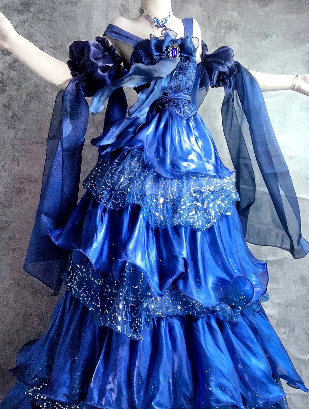 Hermosos vestidos de fiesta largos de satén con lentejuelas y tirantes finos en azul de cuento de hadas, corte A, para cumpleaños, ED03186