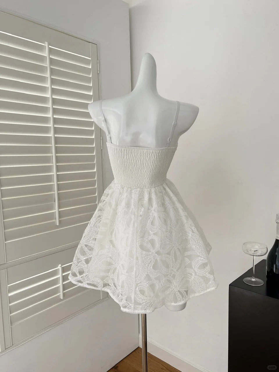 Vestido corto de encaje blanco con escote corazón, corte A, para fiesta de cumpleaños en la piscina, ED03200
