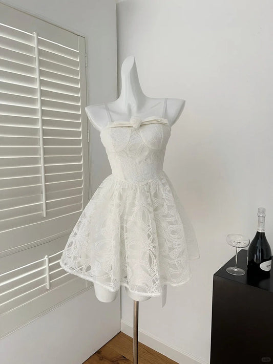 Vestido corto de encaje blanco con escote corazón, corte A, para fiesta de cumpleaños en la piscina, ED03200