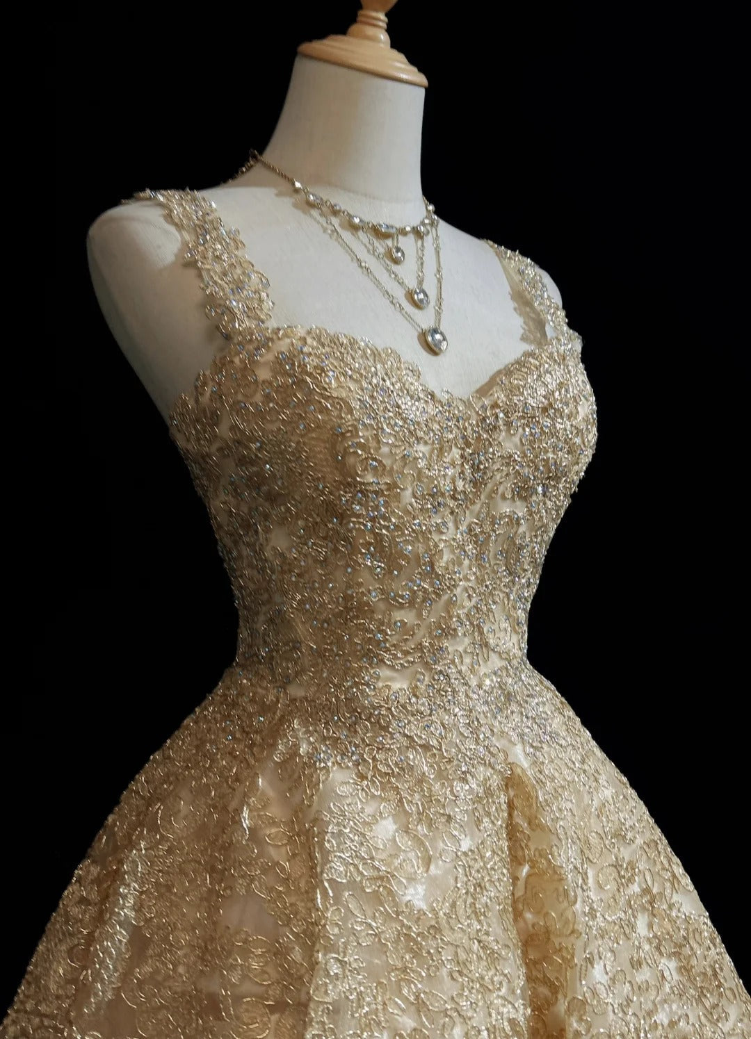 Glamour Gold Sweetheart Neck A-Line Tulle Sequin Short Prom Dresses Sweet 16 Dress ED03207