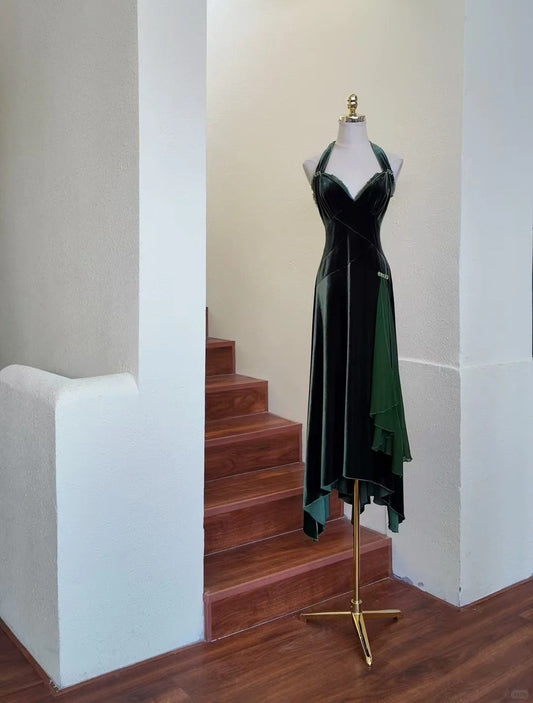 Vestido de fiesta corto vintage de terciopelo verde oscuro con escote halter ED03227