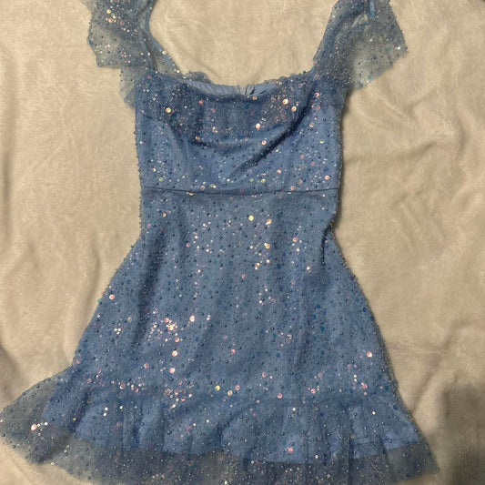 Hermosos vestidos de fiesta cortos de tul con cuentas y escote cuadrado en azul cielo ED03331