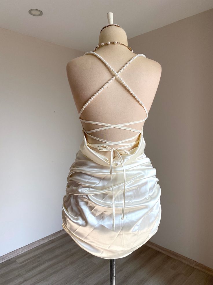 Vestido de fiesta corto de satén con tirantes finos, vestido de cumpleaños a la moda, vestido sexy para regreso a casa ED03565