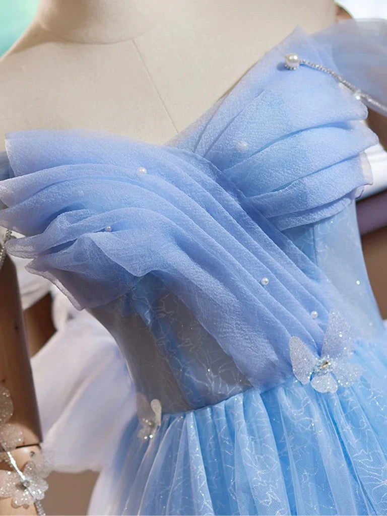 Vestido de fiesta corto azul con escote corazón, hombros descubiertos y cuentas, ED048